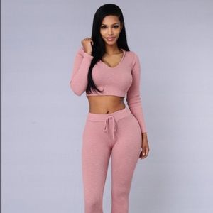 ❌SOLD❌Fashion Nova 2 piece sweatsuit